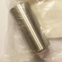 Suzuki 62317-37E10
