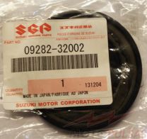 Suzuki 09282-32002